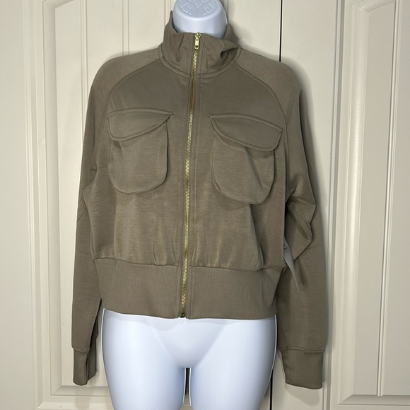 New Mono B cropped jacket . S - Picture 5 of 6